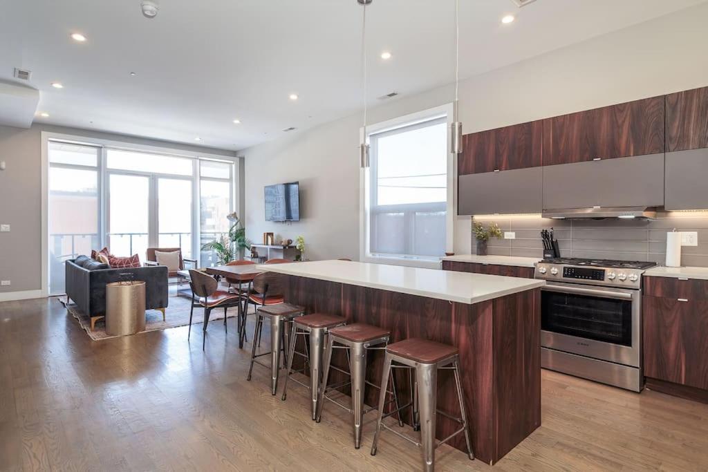 Breathtaking Downtown Penthouse A - Sleeps 11 Villa Chicago Buitenkant foto